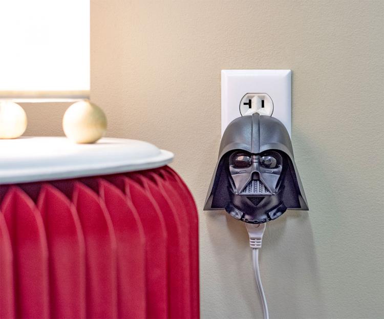 Talking Darth Vader Clapper - Stars Wars Themed Clapper Gadget