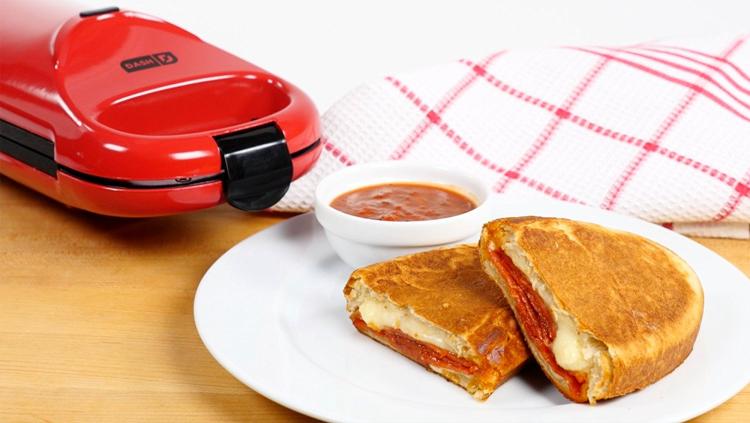 Dash Omelette Maker - Flippable cooking pan lets you make anything in minutes