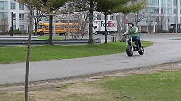 Daymak Beast: A Solar Powered Mini-Bike - Solar powered motor bicycle