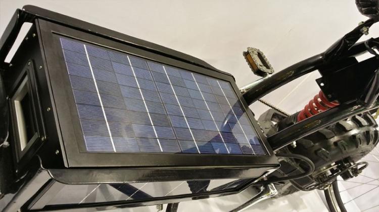 Daymak Beast: A Solar Powered Mini-Bike - Solar powered motor bicycle