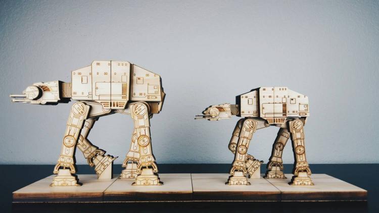 Star Wars AT-AT Bookends - Star Wars AT-AT Wooden Book Holder