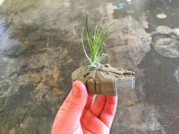 Star Wars Millennium Falcon Planter - Millennium Falcon Air Plant Pot