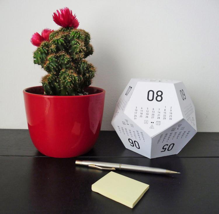 3D Gaming Dice Shaped Calendar - 2017 Calendar - DiceCal