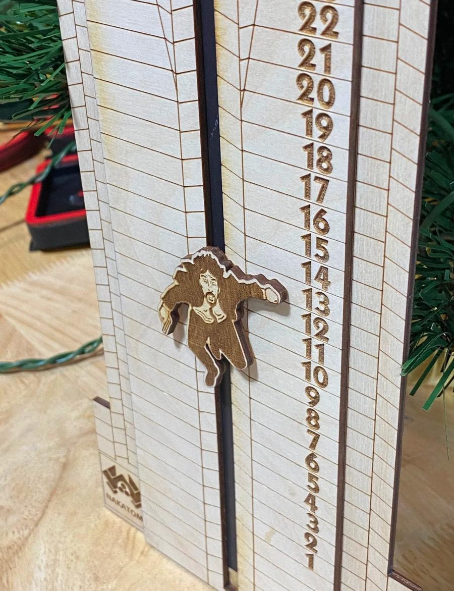 Die Hard Advent Calendar - Falling Hans Gruber From Nakatomi Tower Advent Calendar