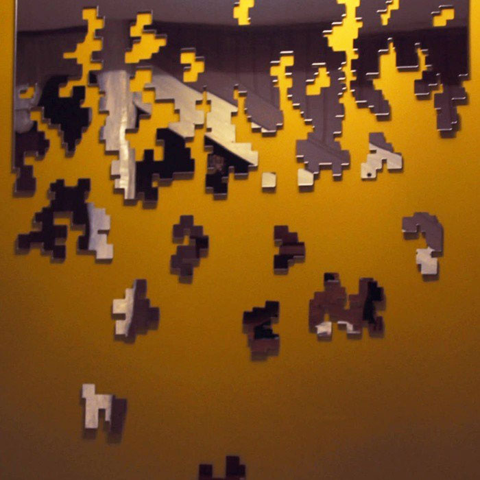 Dissolve Mirror