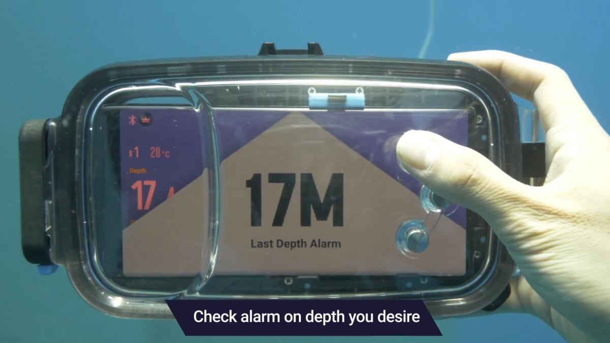 Diveroid all-in-one scuba diving computer, sensor, logbook, and underwater camera