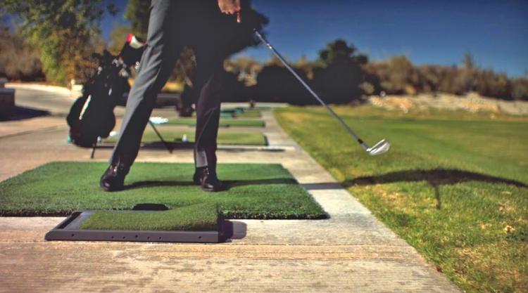 Fairway Pro - Divot Simulating Golf Mat Prevents Replacing Divots
