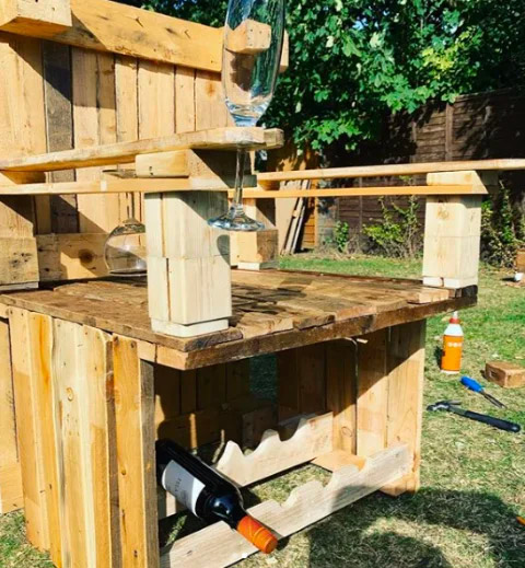 DIY Wine Chair With Wine Bottle Storage Drawers