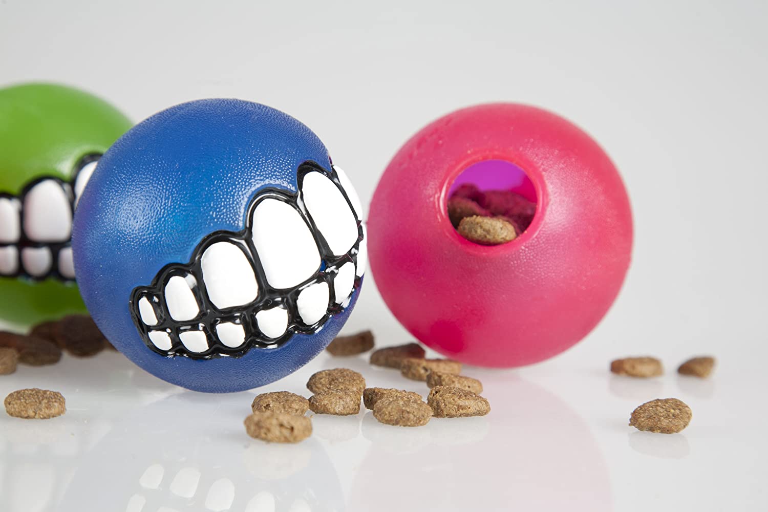 Funny dog ball teeth - Dog Ball Gives Your Dog Human Teeth