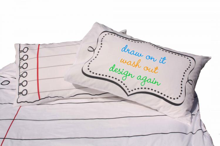Doodle Duvet Lets You Draw On Your Bed