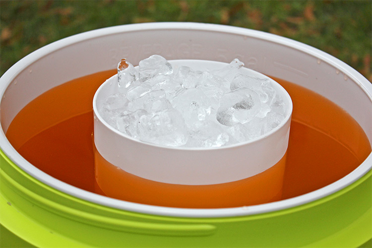 Double Container Beverage Cooler Doesn't Dilute Your Drink