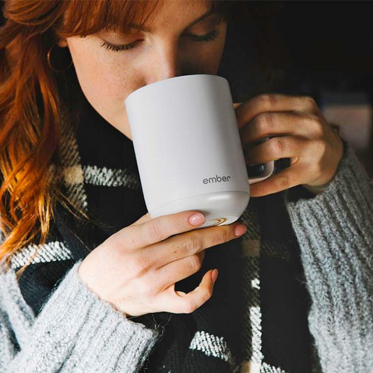 Ember Smart Coffee Mug Keeps Your Coffee Heated At The Perfect Temperature - Smart phone connected coffee mug