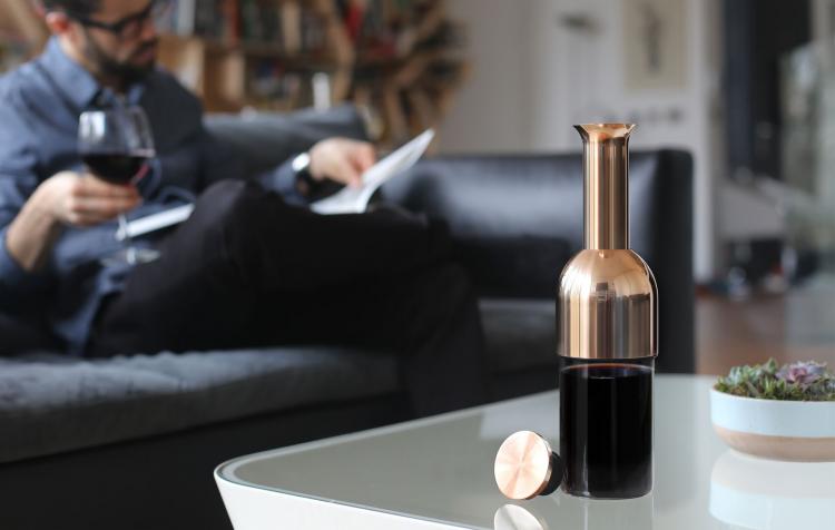 Eto Wine Preserver - Wine Preserver removes all air from wine bottle - water-tight air seal wine bottle decanter