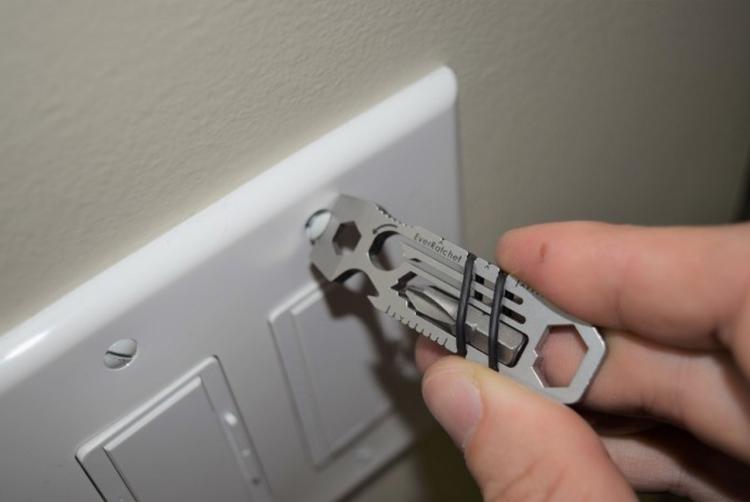 EverRatchet - Tiny ratchet multi-tool key-chain