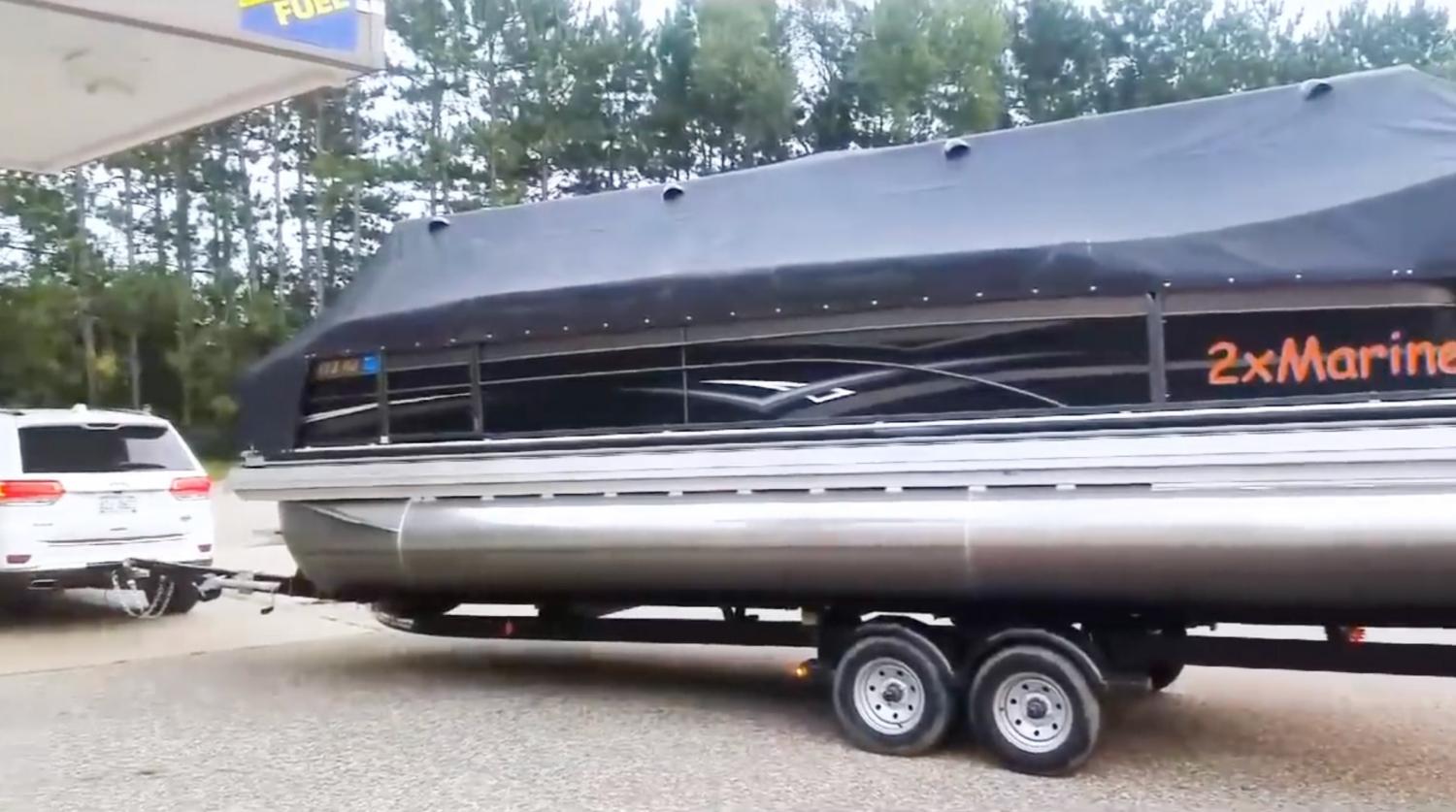 2xMarine Expanding Pontoon Boat Doubles In Size