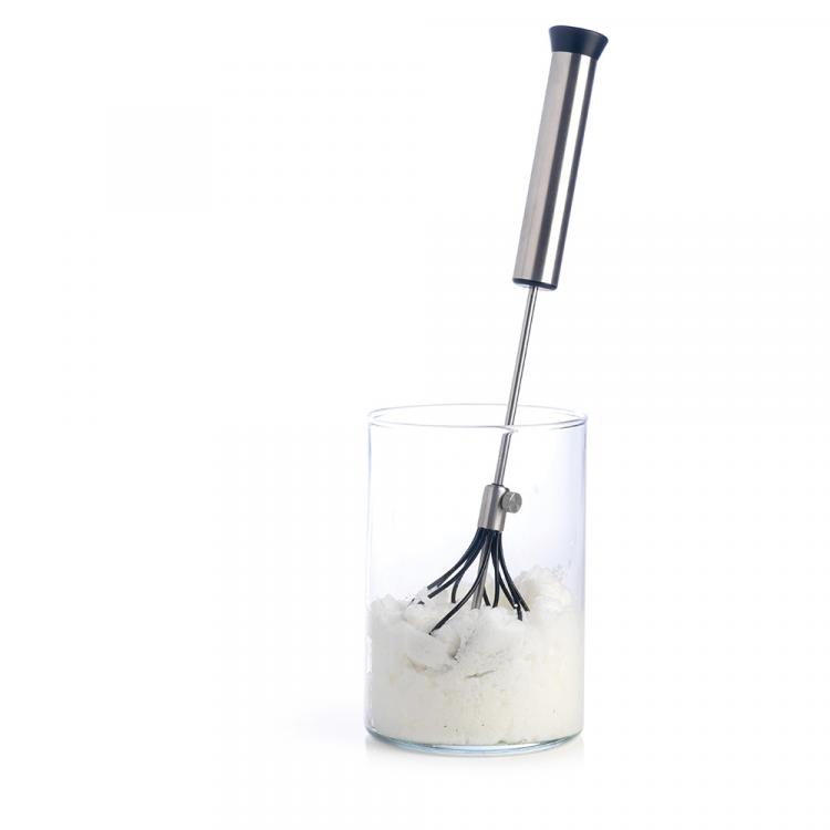 Mastrad Express Whisk - Hand Powered Automatic twisting whisk - hand powered mixer whisk - hand pump whisk