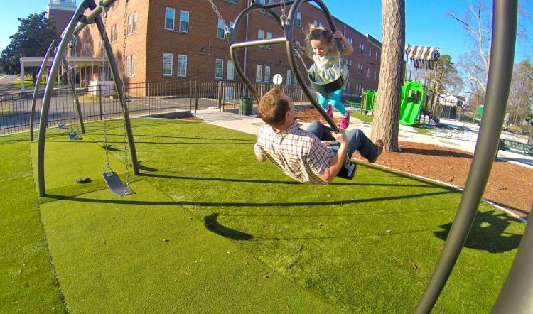 Expression Swing - Parenting Swing Lets You Swing With Your Baby Eye-to-Eye