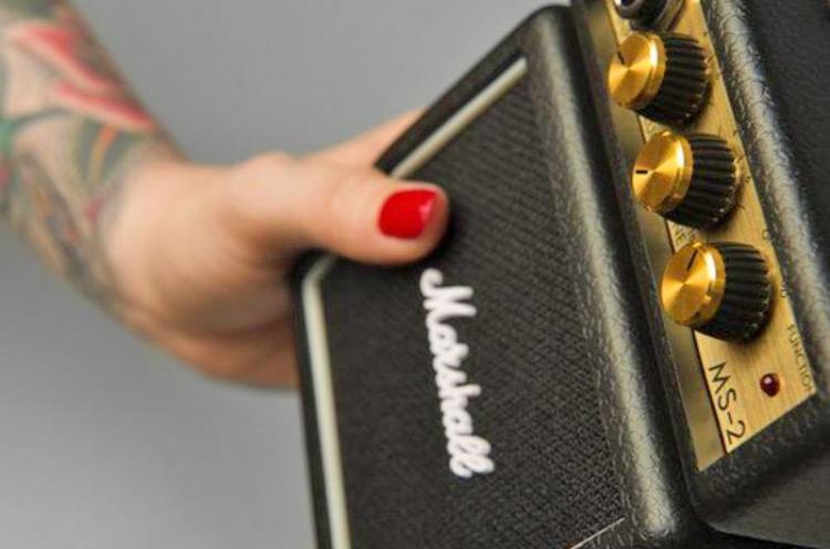 Extra Tiny Marshall Guitar Amp - Travel guitar amplifier