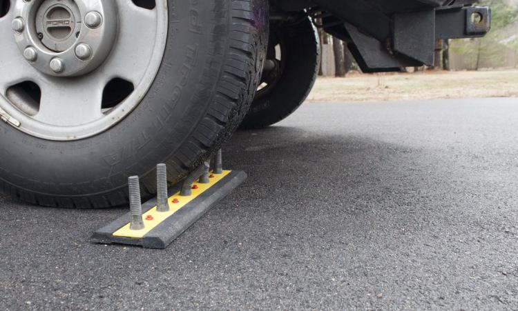 Driveway Spikes - Fake Car Spikes - Fake Tire Spikes