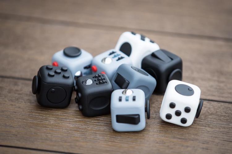 Fidget Cube - Cube toy filled with things to fidget with