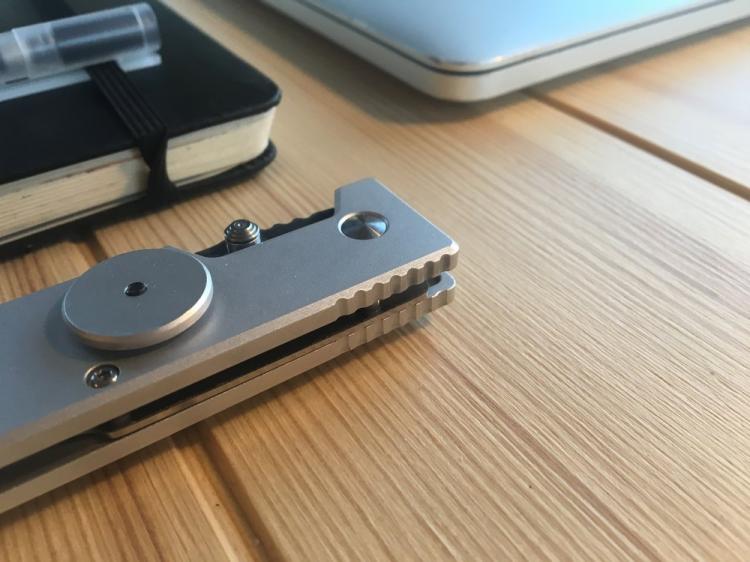 Meteorite Fidget Spinner Knife - Fidget spinner toy doubles as a folding knife