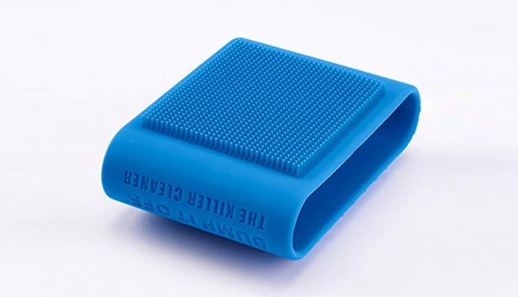 Finger-Slotted Silicone Cleaning Tool for Pets, Laundry, Kitchen, and Beauty - Best silicone sponge