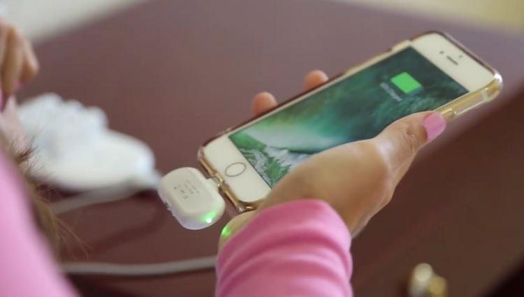 FingerPow Tiny Portable Battery Smart Phone Charging Solution - Mini snap-on phone battery charger