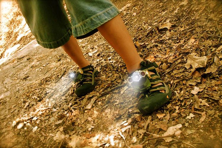 Flashlight Shoes Attachments - LED shoe flashlights