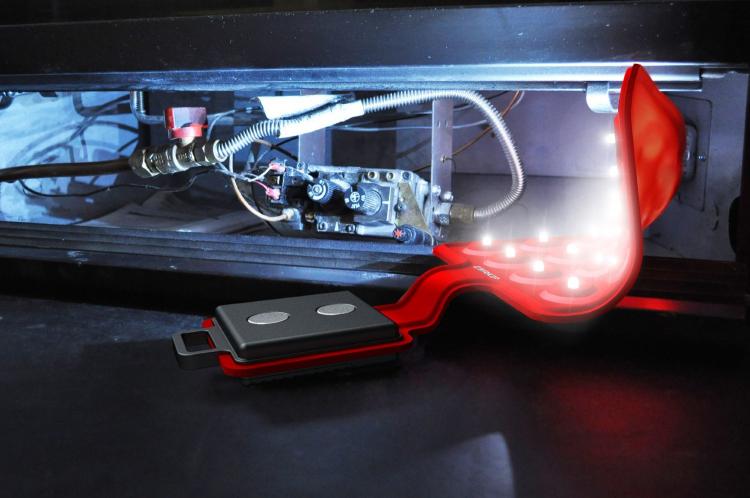 Striker Flexible Work Light - Bendable LED flashlight