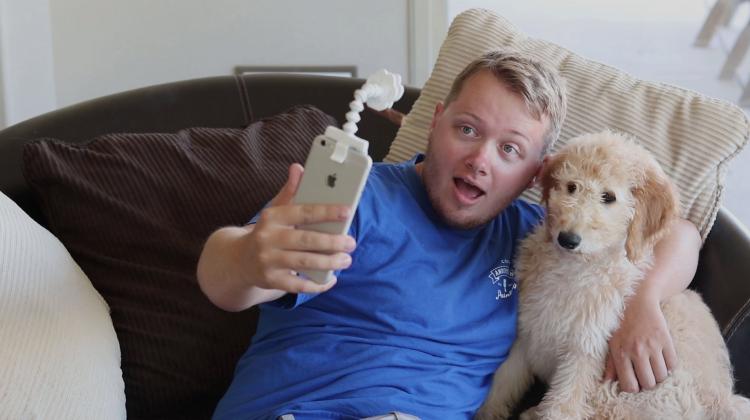 Flexy Paw - Smart Phone Camera Treat Holder - Smart Phone Treat Holder For Dog Pictures - Dog Selfies