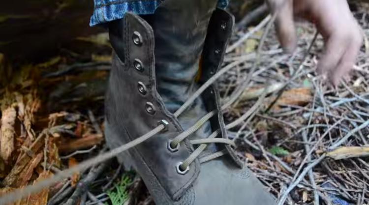 Flint Laces: Shoe Laces That Can Start a Fire
