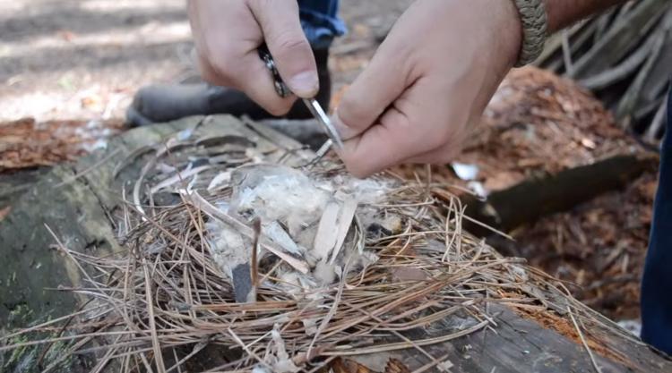 Flint Laces: Shoe Laces That Can Start a Fire