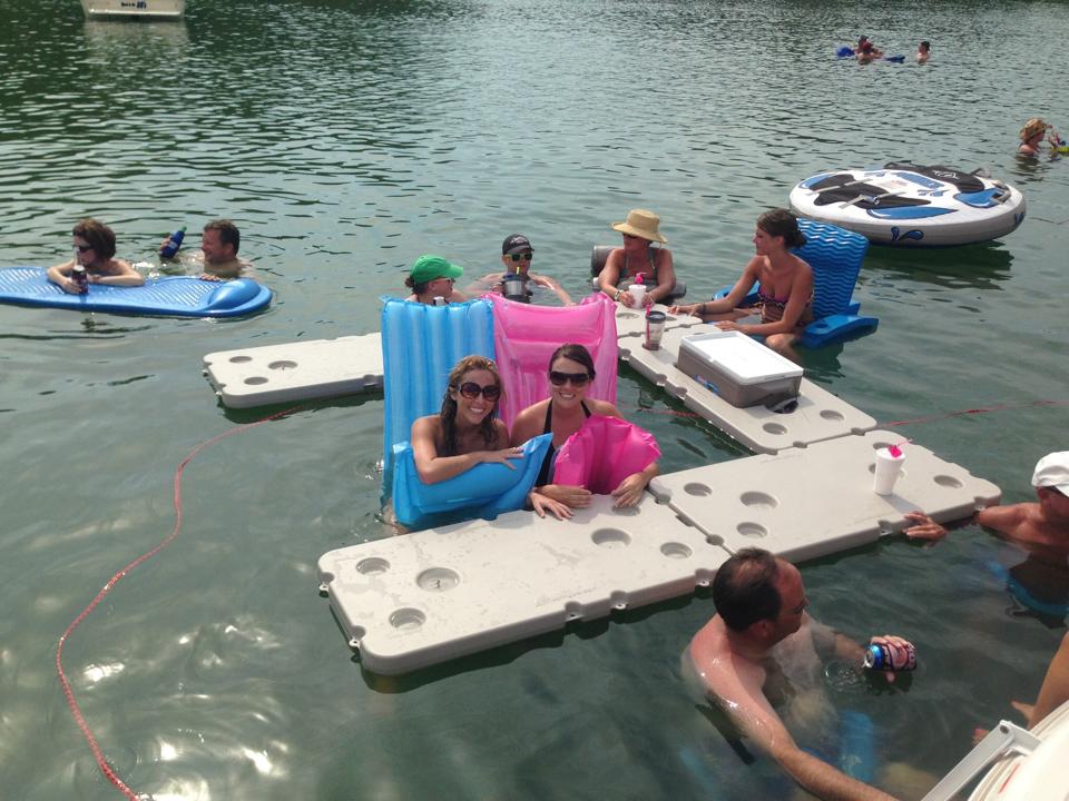 My Floating Bar - Modular Floating Panels With Canopy for shade and floating cooler