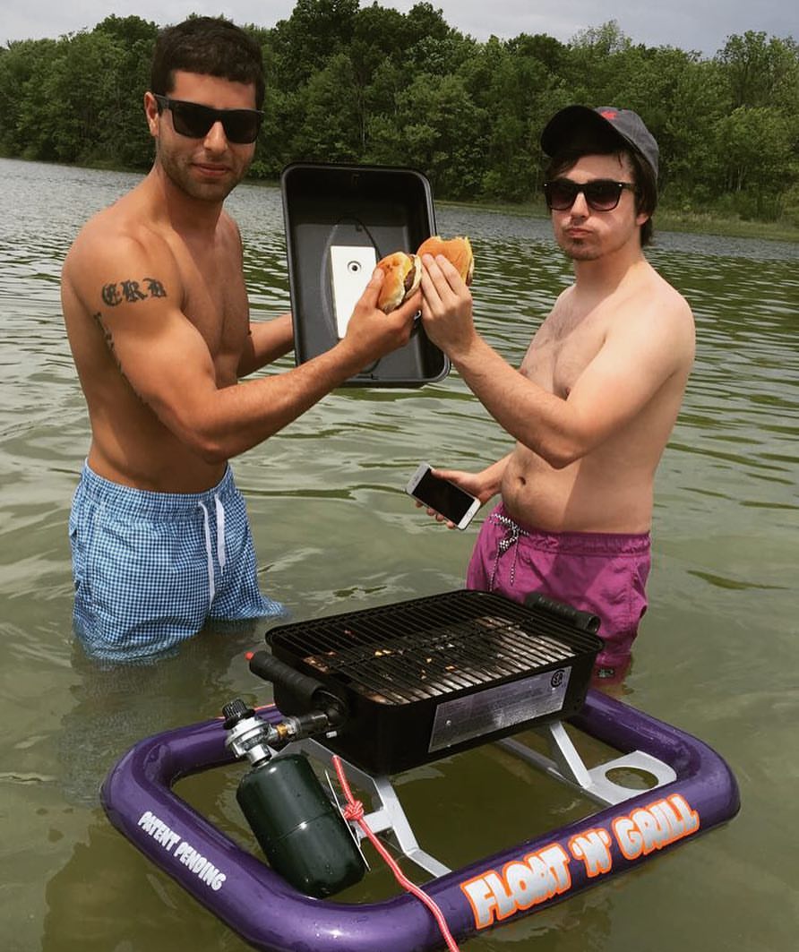 Floating BBQ Grill Float n grill
