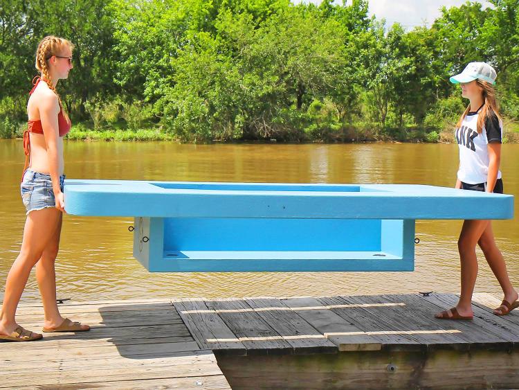 Floating Picnic Table - Water-based foam picnic table - Lake party table
