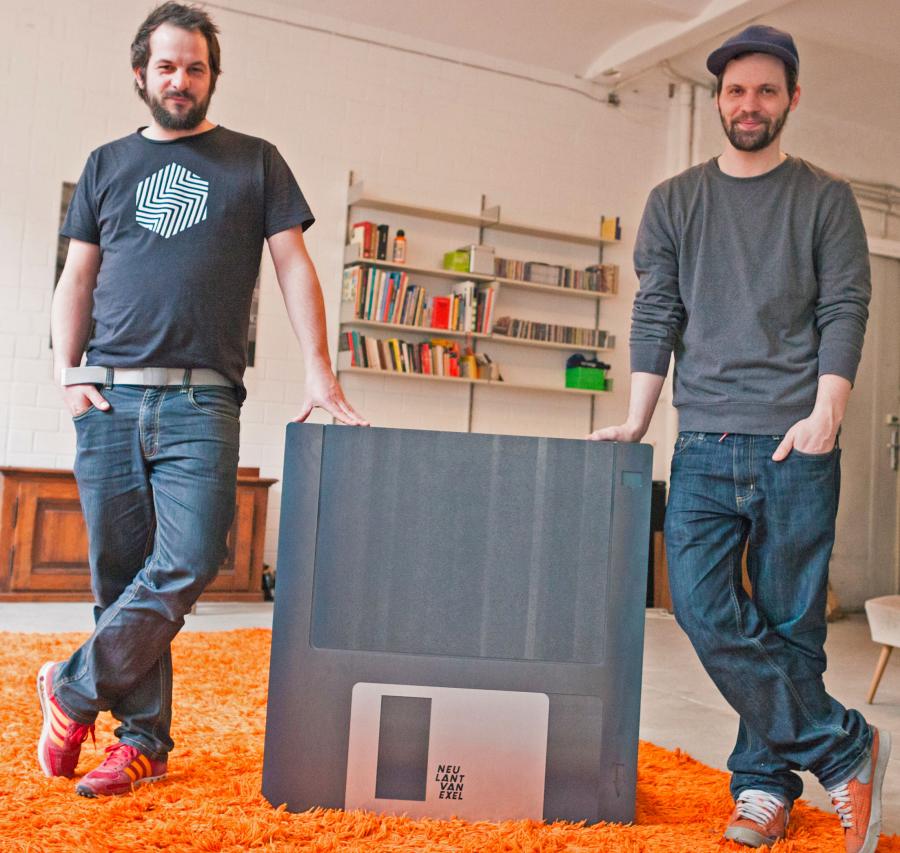 Floppy Disk Table - Retro save disk floppy coffee table