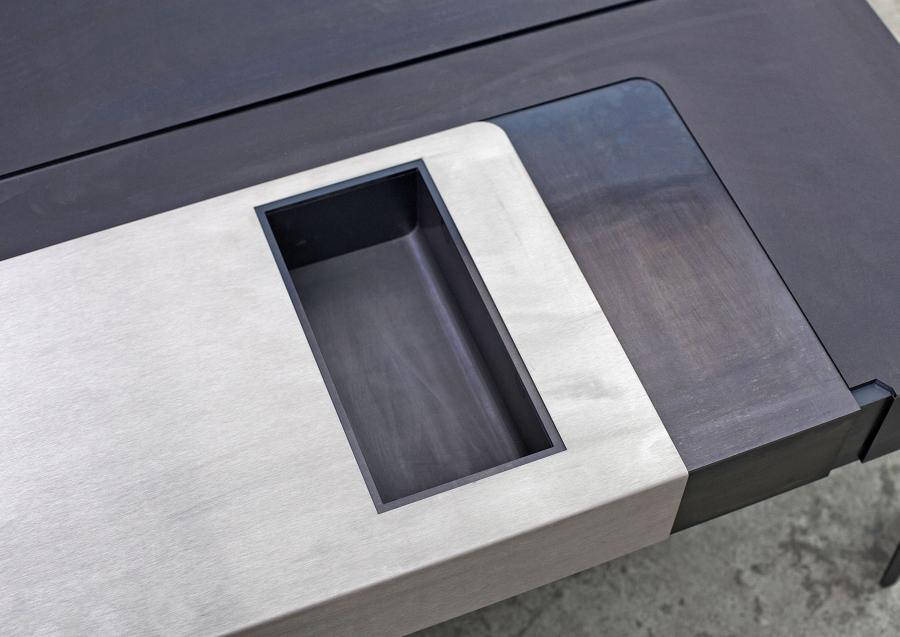 Floppy Disk Table - Retro save disk floppy coffee table