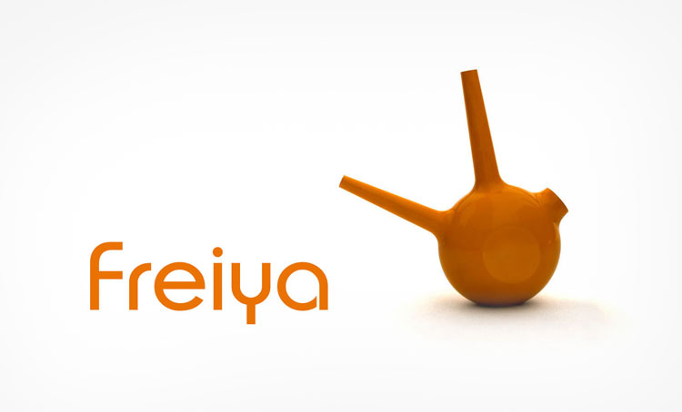 Freiya Smart Watering Can