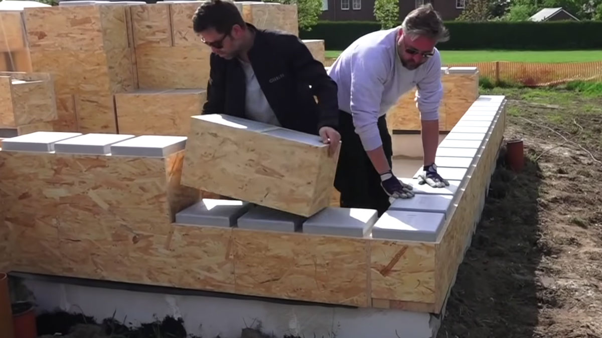 Gablok Giant LEGO-like Building Blocks To DIY Home Build