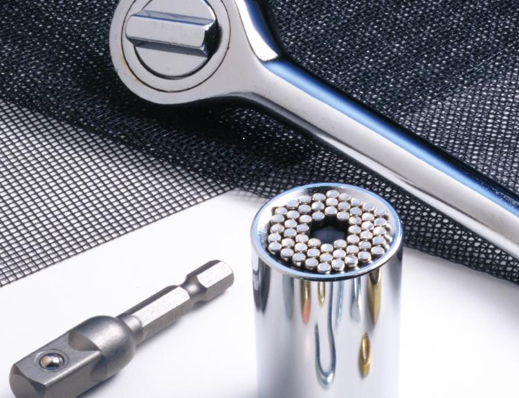 Gator Grip Universal Socket Wrench - Little Rods Adapt To Any Size Nut Or Bolt