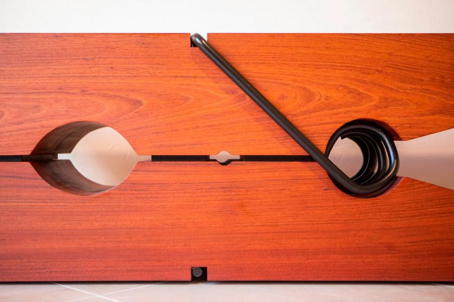 Giant Clothespin Bench - Giant Clothes peg table