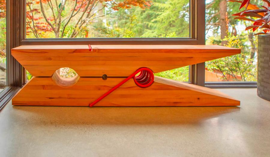 Giant Clothespin Bench - Giant Clothes peg table