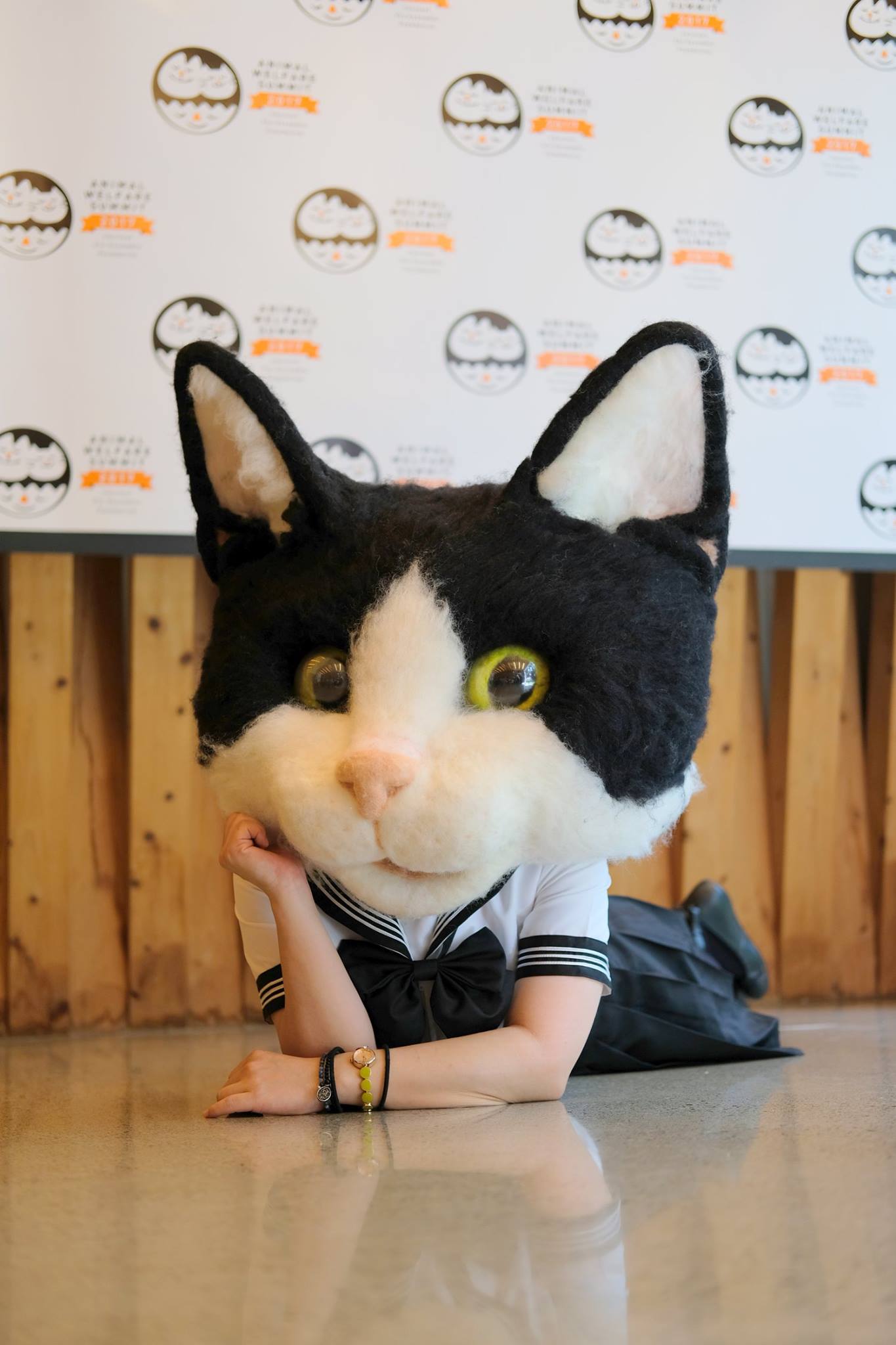 Giant Super Realistic Cat Head Mask