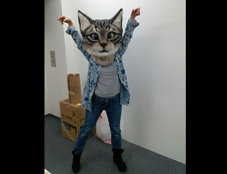 Giant Super Realistic Cat Head Mask