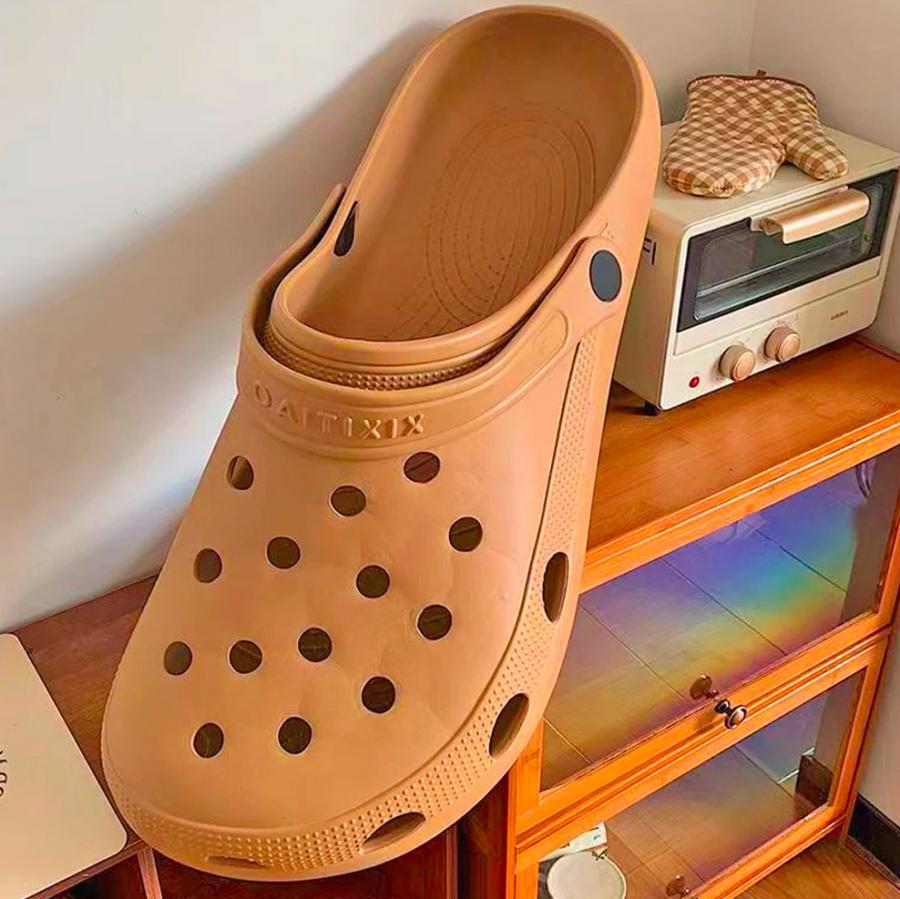 Giant Croc Shoe Bassinet - Huge Croc Dog Bed / Cat Bed