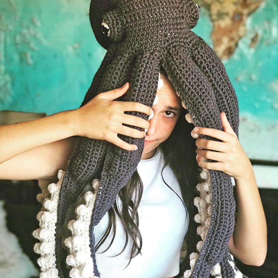 Giant Crochet Octopus - Oversized crochet squid