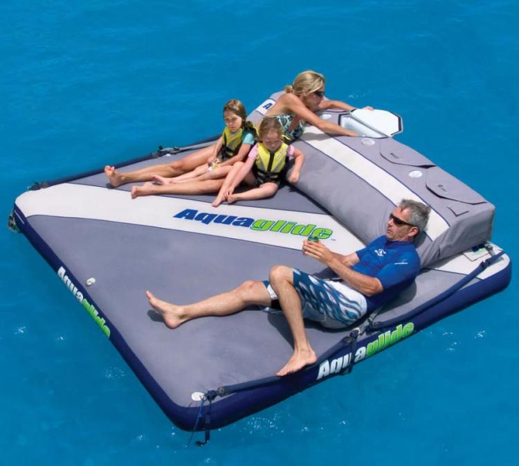 Aquaglide Airport: A Giant Inflatable Mattress With 4 Coolers