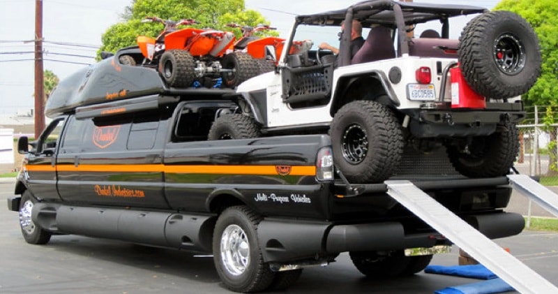 Dunkel Giant Ford F-650 RV Custom Truck Mod Camper