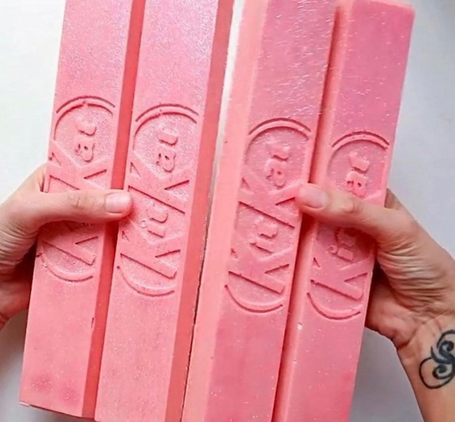 Giant Kit-Kat Mold