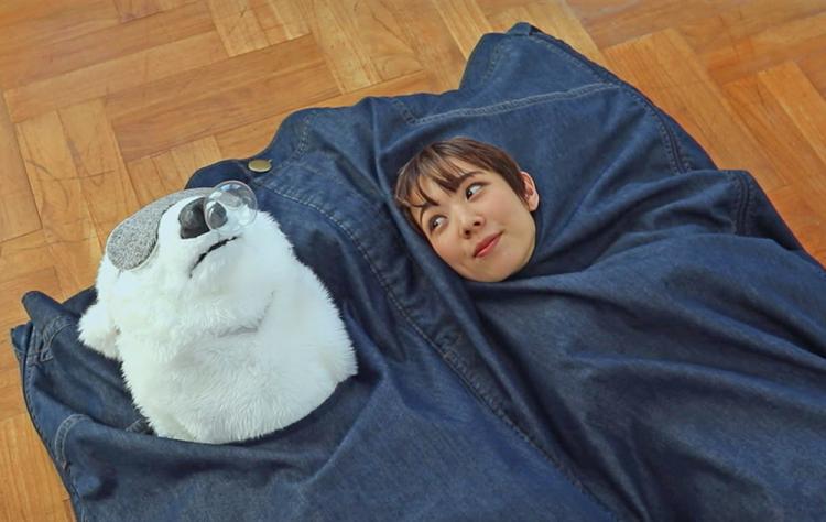 Giant Pair Of Pants Dual Sleeping Bag - Pant legs sleeping bag - Giant blue jeans double sleeping bag
